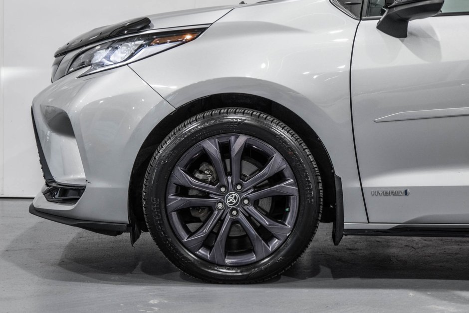 2021 Toyota Sienna Hybrid XSE / TOIT OUVRANT / CUIR / APPLE CARPLAY +++-5