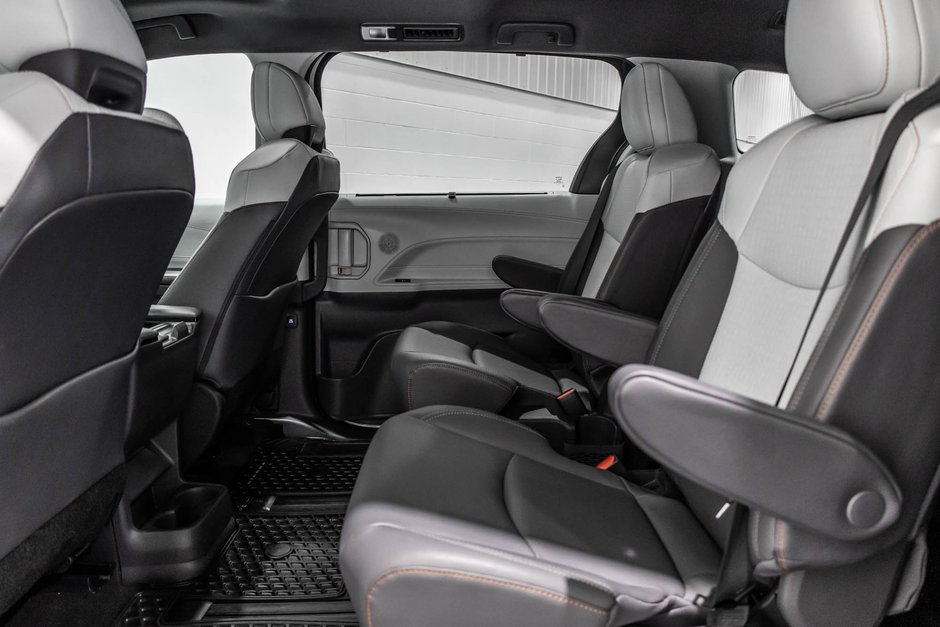 2022 Toyota Sienna Hybrid XSE/AWD/APPLE CARPLAY/CUIR/TOIT OUVRANT++-33