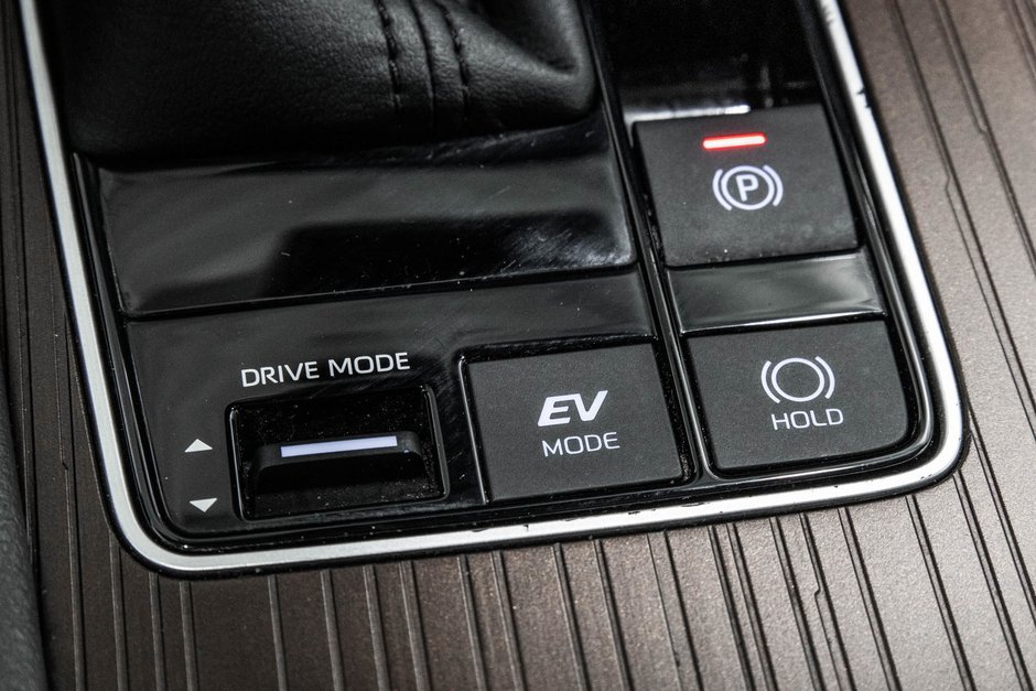 2023 Toyota Sienna Hybrid XLE / HYBRIDE / CUIR / APPLE CARPLAY / CAMÉRA+++-28