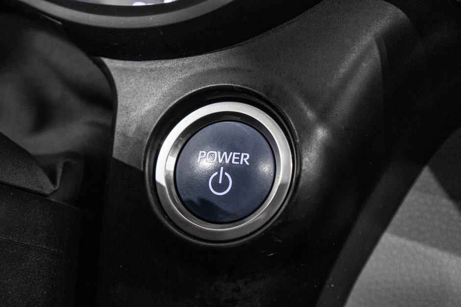 2023 Toyota Sienna Hybrid XLE / HYBRIDE / CUIR / APPLE CARPLAY / CAMÉRA+++-22