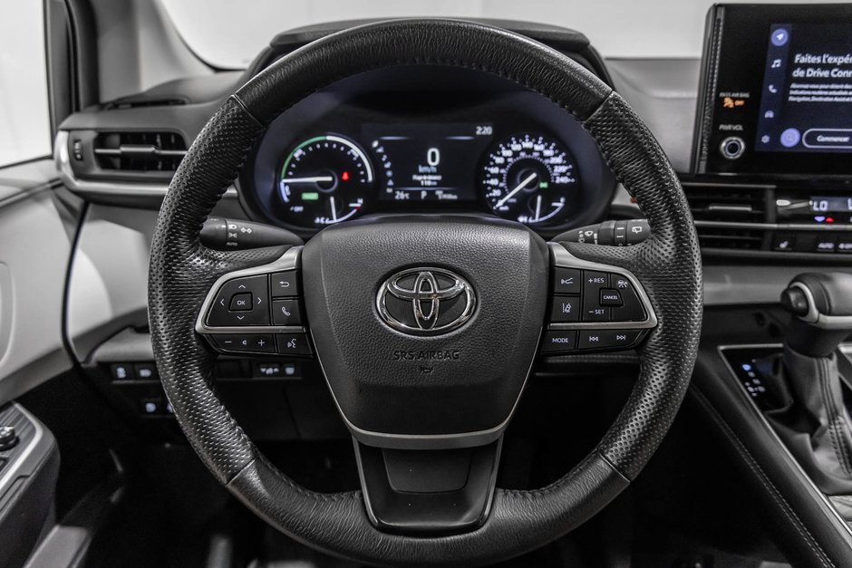 2025 Toyota Sienna Hybrid XLE / HYBRIDE / CUIR / APPLE CARPLAY / CAMÉRA+++-20