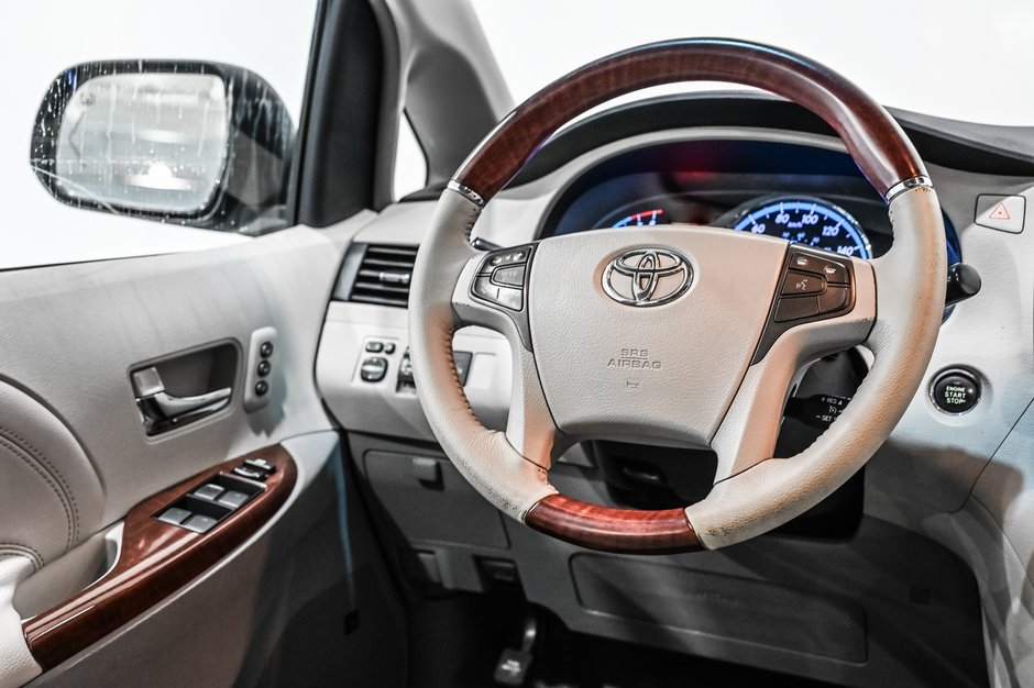 2011 Toyota Sienna LIMITED / CUIR / TOIT OUVRANT / JBL / TOIT OUVRANT-29