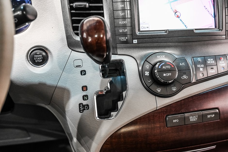 2011 Toyota Sienna LIMITED / CUIR / TOIT OUVRANT / JBL / TOIT OUVRANT-20