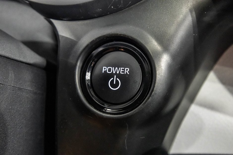 2025 Toyota Sienna Hybrid XLE / HYBRIDE / CUIR / APPLE CARPLAY / CAMÉRA+++-22