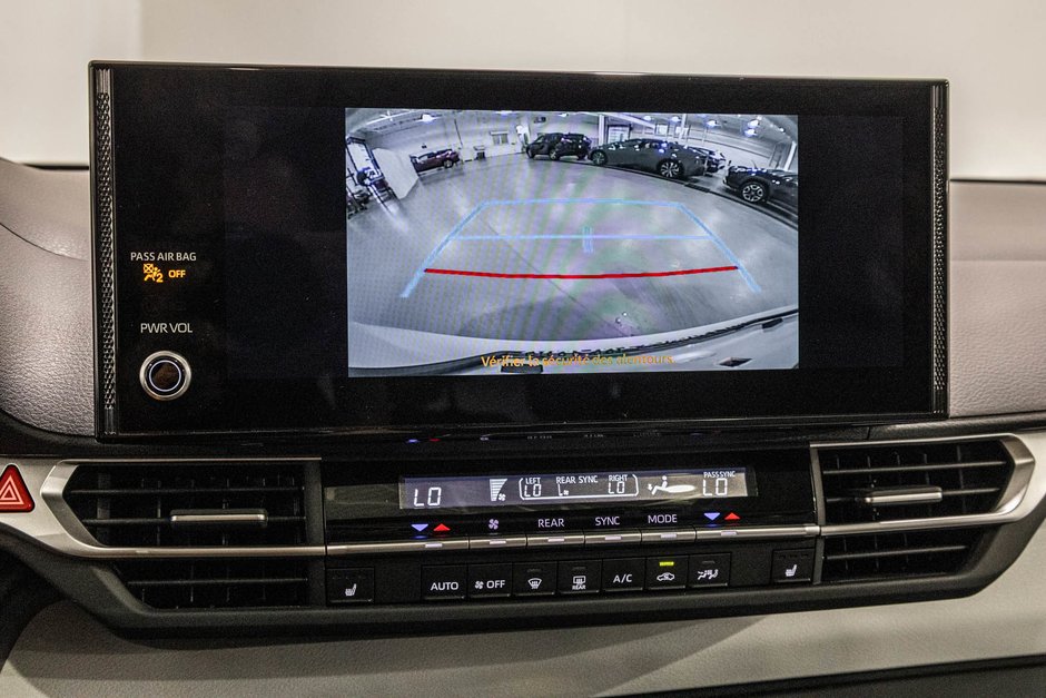 2025 Toyota Sienna Hybrid XLE / HYBRIDE / CUIR / APPLE CARPLAY / CAMÉRA+++-28