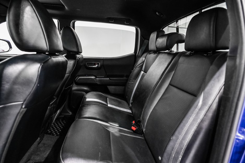 Toyota Tacoma TRD SPORT / PREMIUM / DOUBLE CAB / CUIR+++ 2023-23