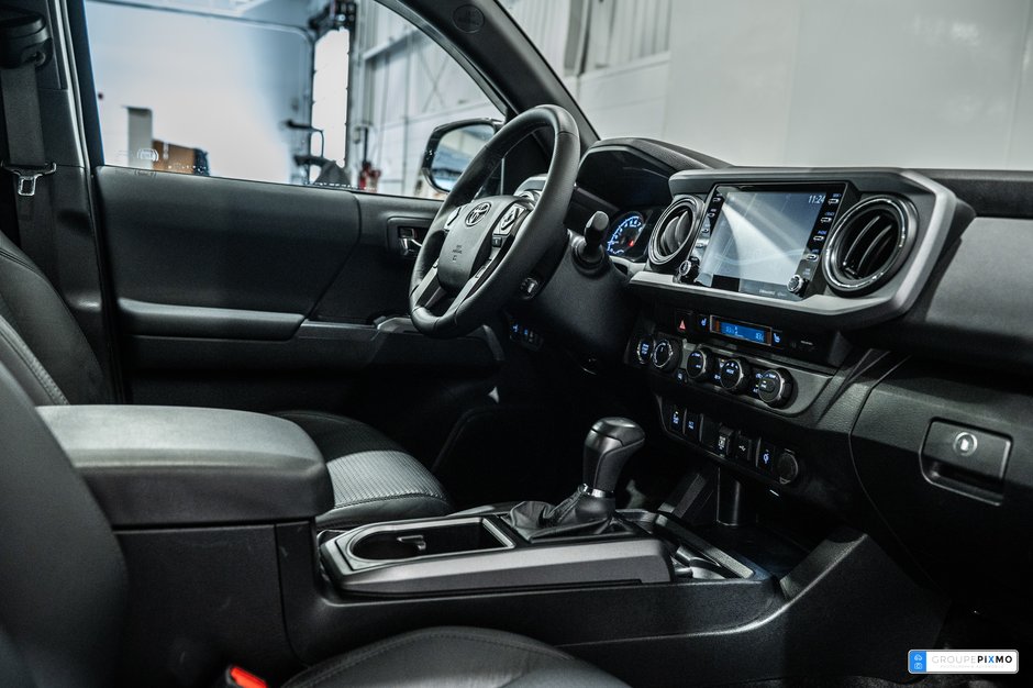 Toyota Tacoma TRD SPORT / PREMIUM / 4X4 / CUIR / APPLE CARPLAY++ 2023-32