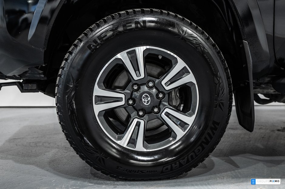 Toyota Tacoma TRD SPORT / PREMIUM / 4X4 / CUIR / APPLE CARPLAY++ 2023-5