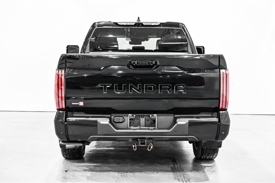 2022 Toyota Tundra Hybrid 2022 / Platinum / Hybrid / CREWMAX +++-8