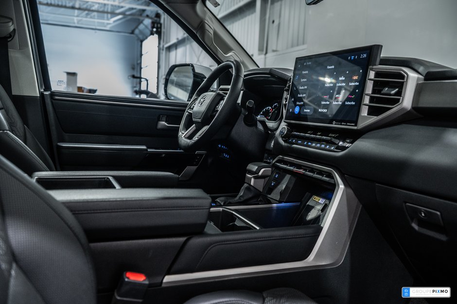 Toyota Tundra LIMITED / CREWMAX / BOITE LONGUE / CUIR++ 2023-34