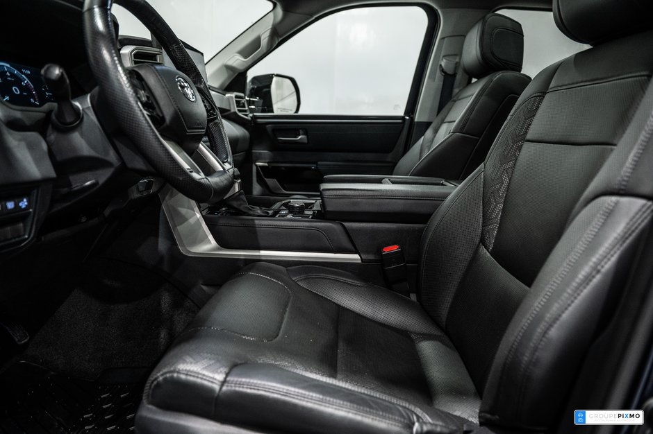 Toyota Tundra LIMITED / NIGHTSHADE / CREWMAX / BOITE LONGUE 2024-12