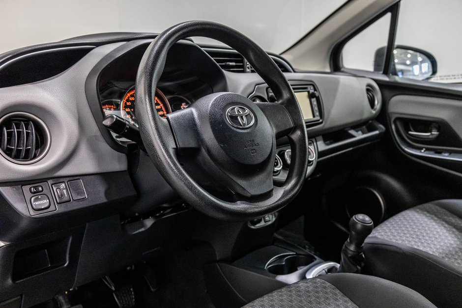 Toyota Yaris LE / A/C / BLUETOOTH / GR ÉLÉCTRIQUE COMPLET+ 2015-13