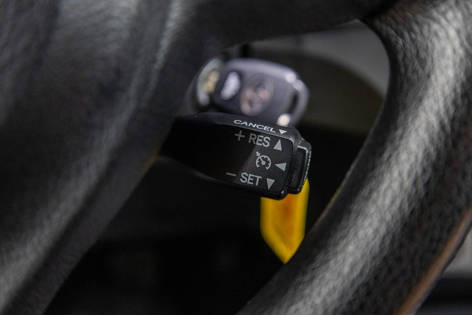 Toyota Yaris LE / A/C / BLUETOOTH / GR ÉLÉCTRIQUE COMPLET+ 2015-16