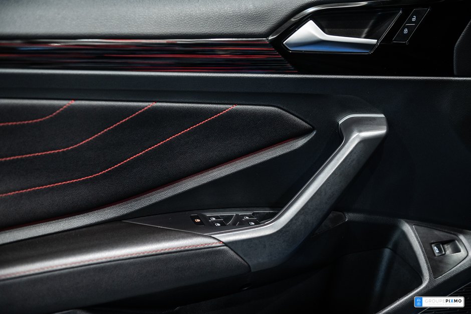 Volkswagen Jetta GLI GLI / CUIR / APPLE CARPLAY / CAMÉRA DE RECUL +++ 2022-11