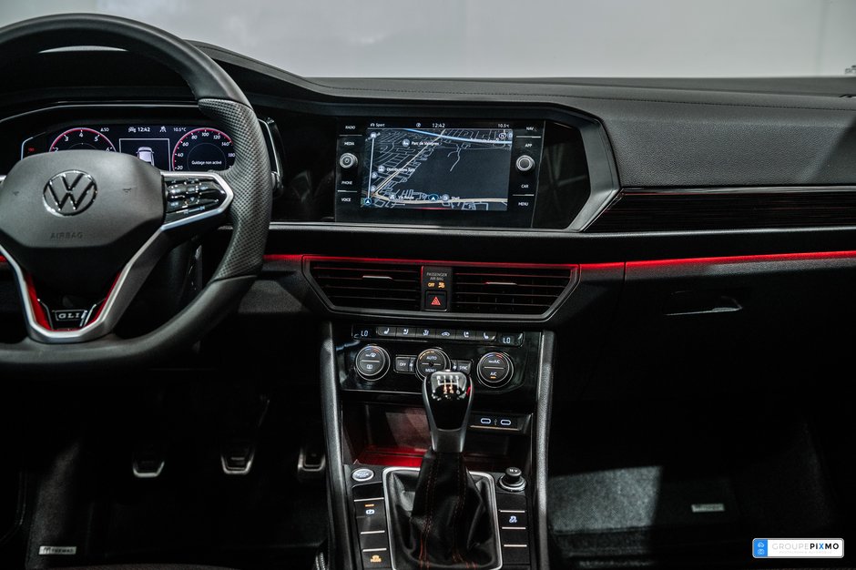 Volkswagen Jetta GLI GLI / CUIR / APPLE CARPLAY / CAMÉRA DE RECUL +++ 2022-32