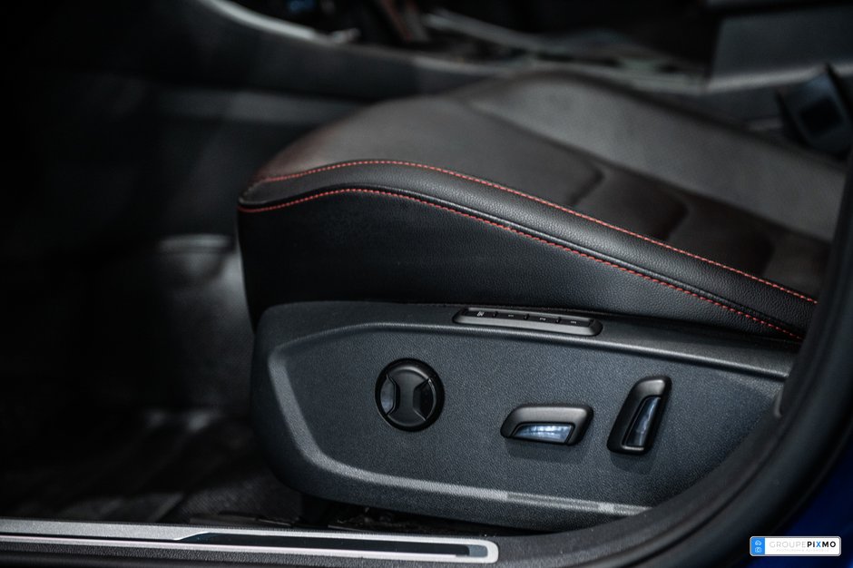 Volkswagen Jetta GLI GLI / CUIR / APPLE CARPLAY / CAMÉRA DE RECUL +++ 2022-13