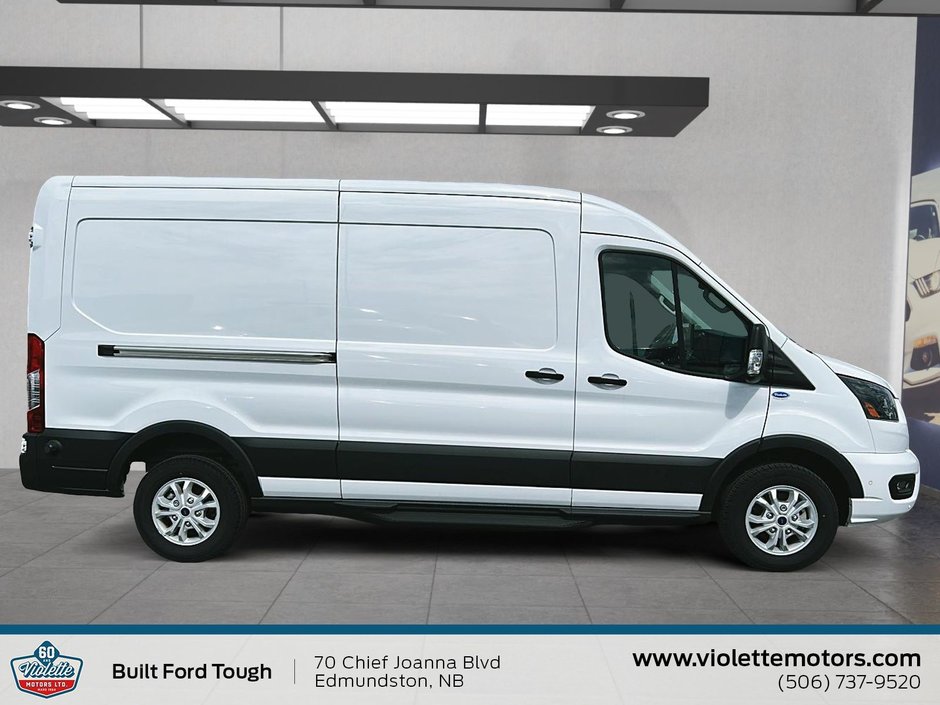 2023 Ford E-Transit Cargo Van BASE
