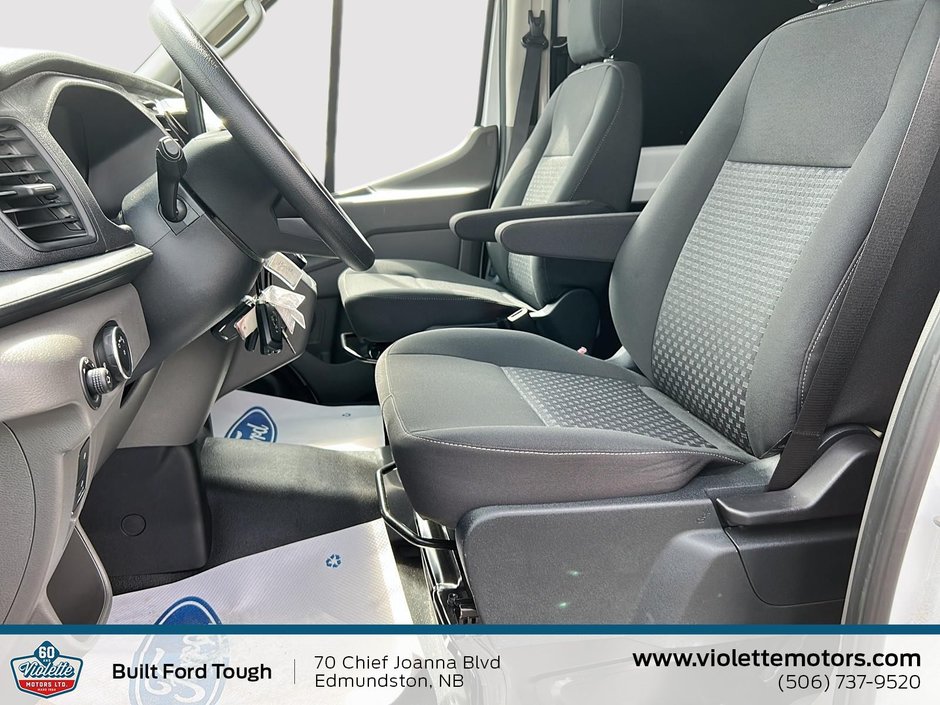 2023 Ford E-Transit Cargo Van BASE