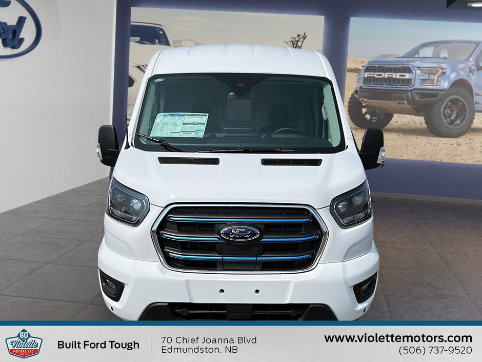 2025 Ford E-Transit Cargo Van BASE