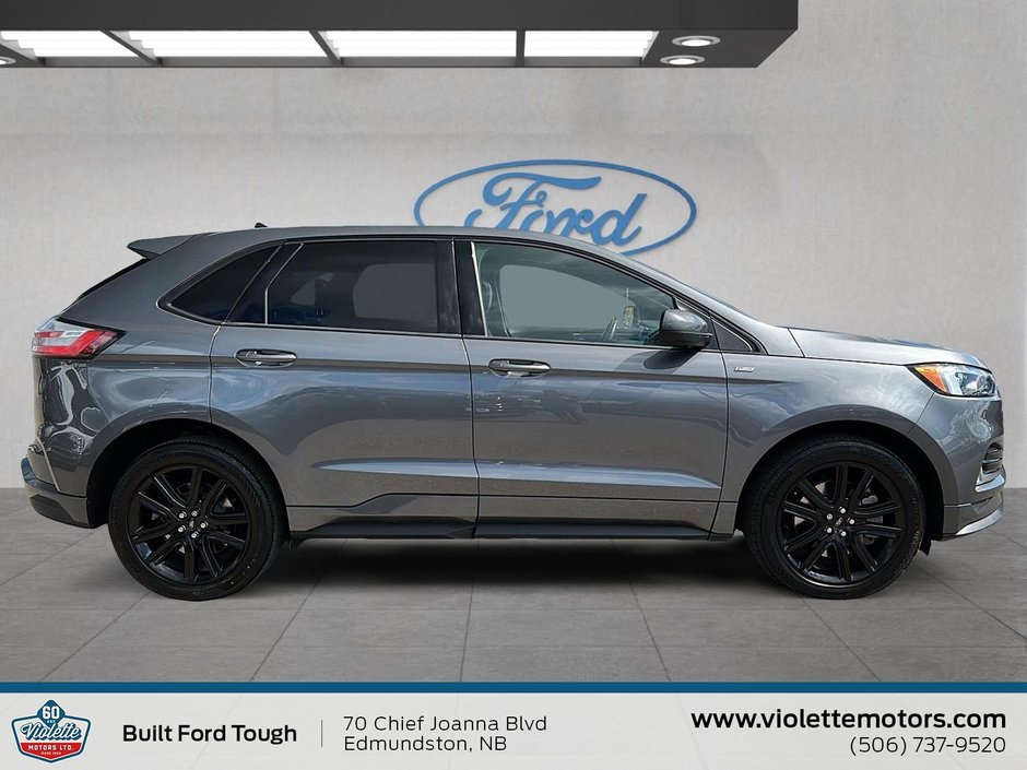 2022 Ford Edge ST Line