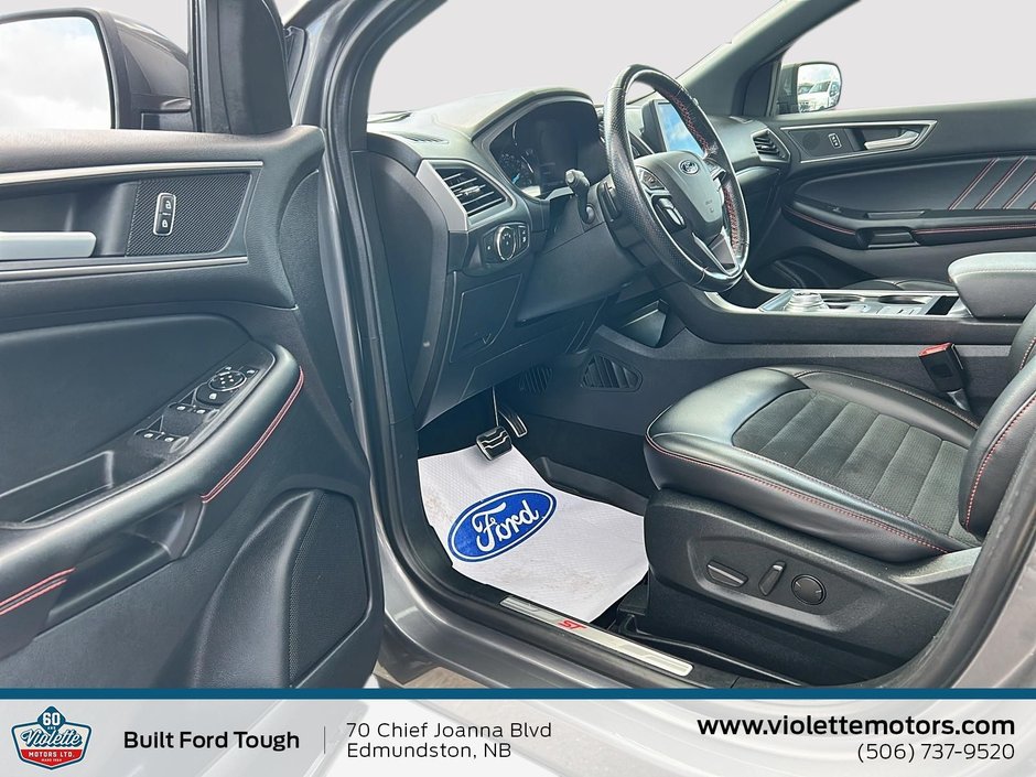 2022 Ford Edge ST Line