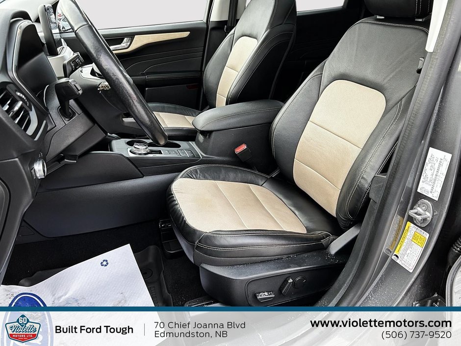 2021 Ford Escape Titanium