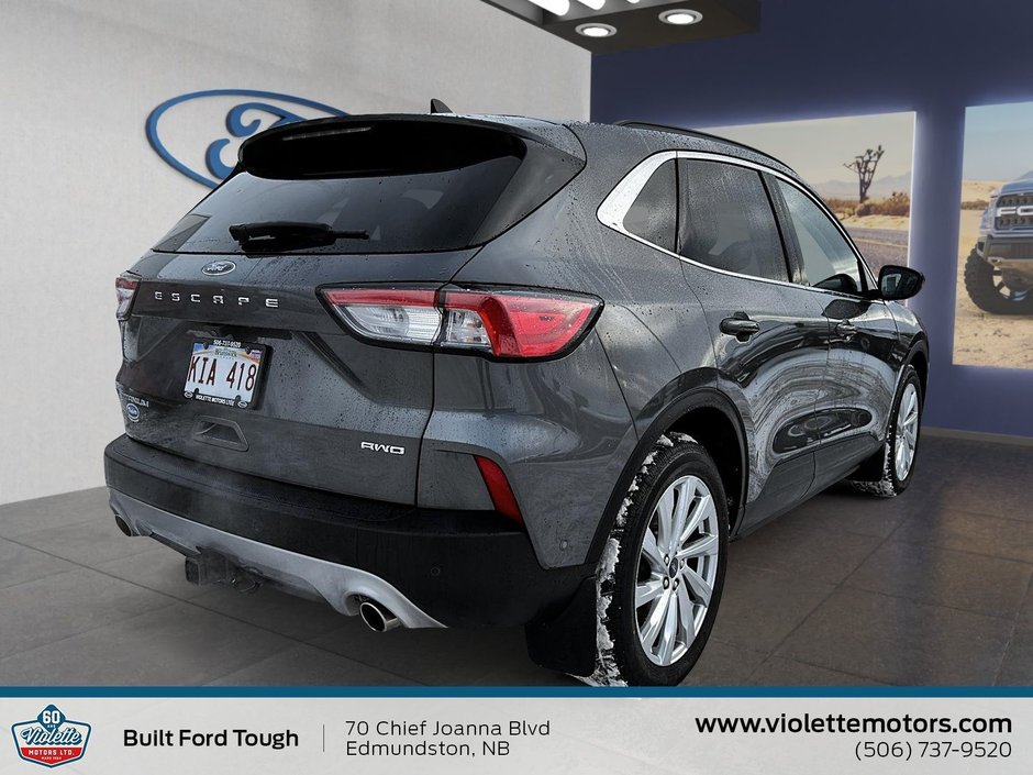 2021 Ford Escape Titanium