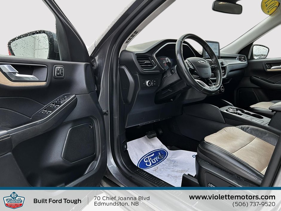 2021 Ford Escape Titanium