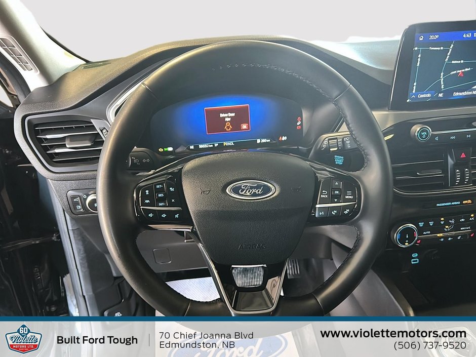 2022 Ford Escape Titanium Hybrid