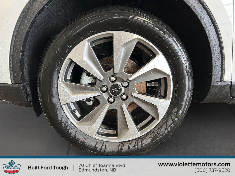 2025 Ford Escape Platinum