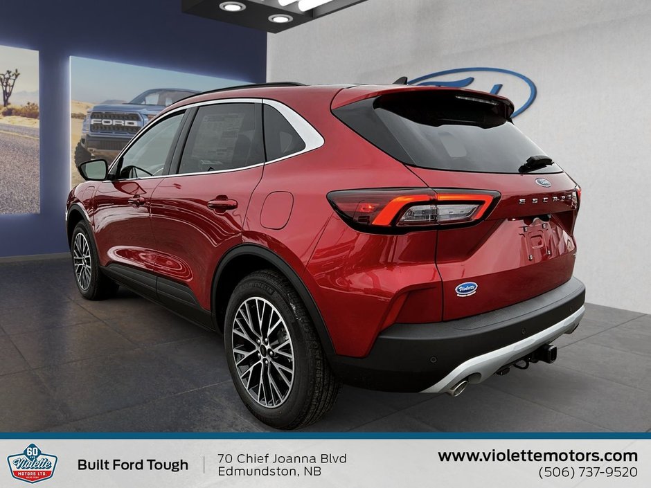 Ford Escape PHEV 2026