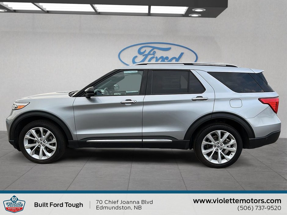 Ford Explorer Platinum 2022