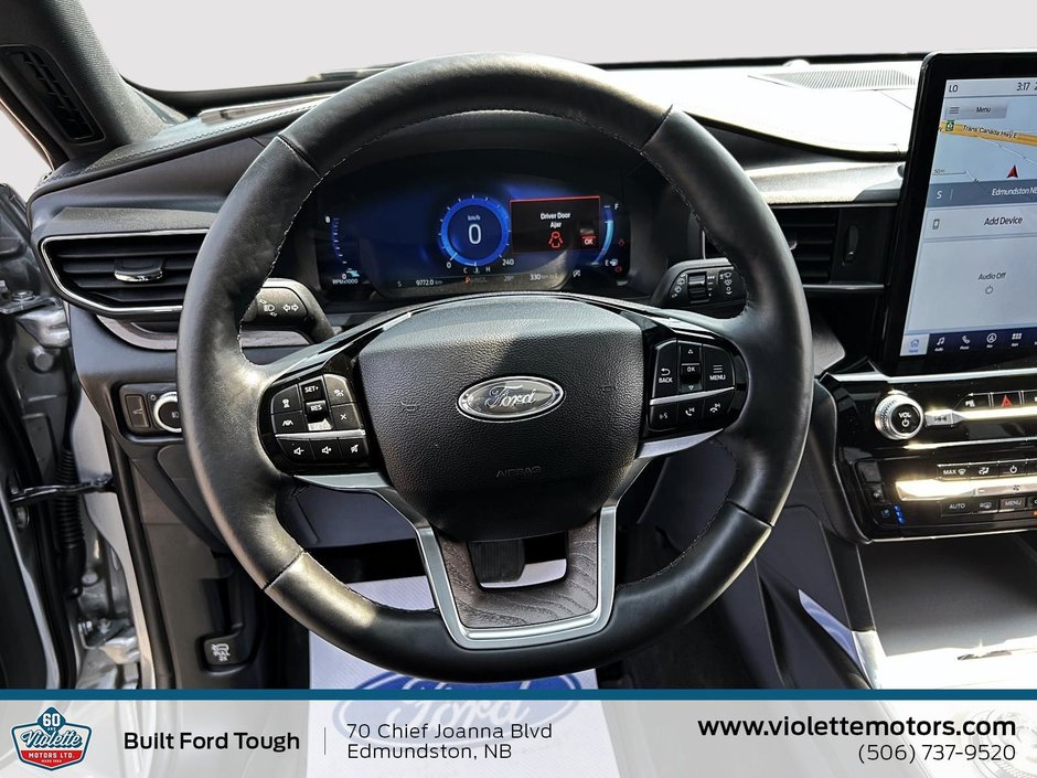 2023 Ford Explorer Platinum