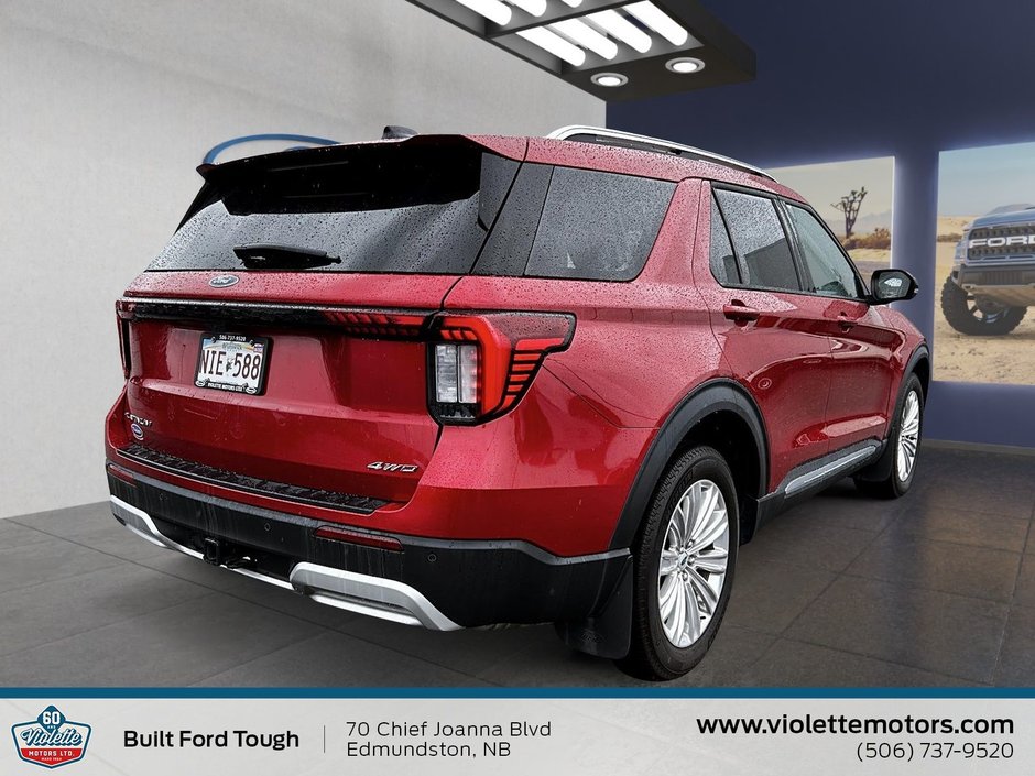 2025 Ford Explorer Platinum