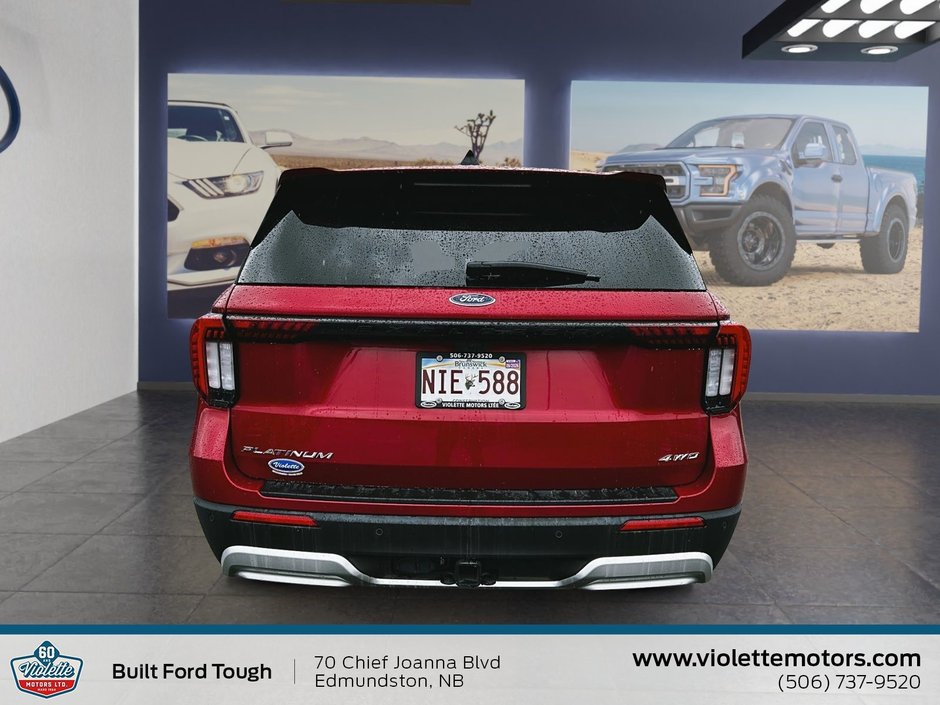 2025 Ford Explorer Platinum