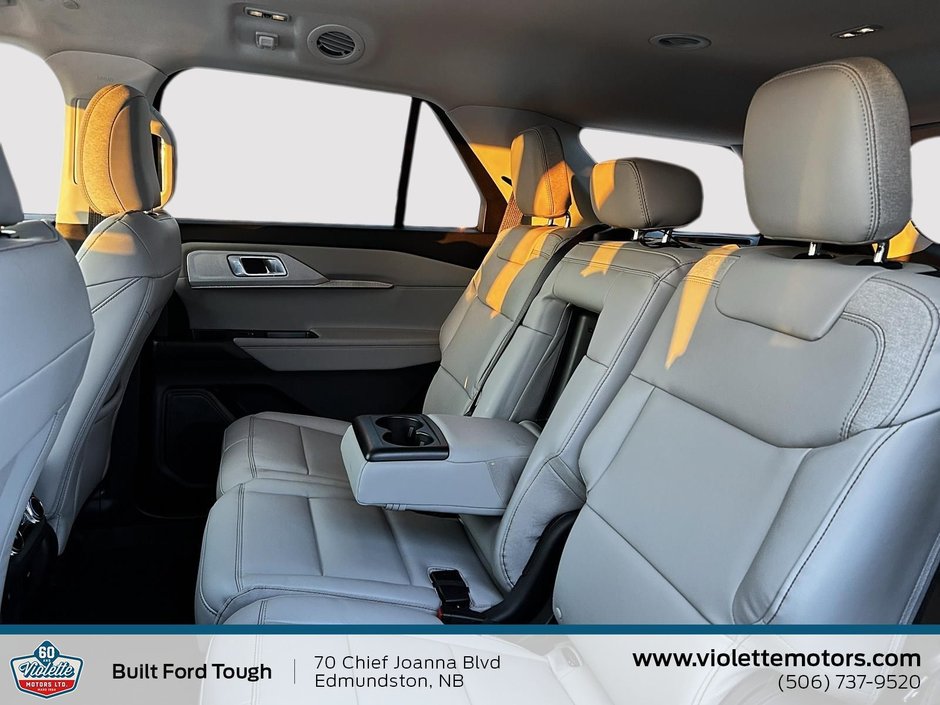 Ford Explorer Active (200A) 2026