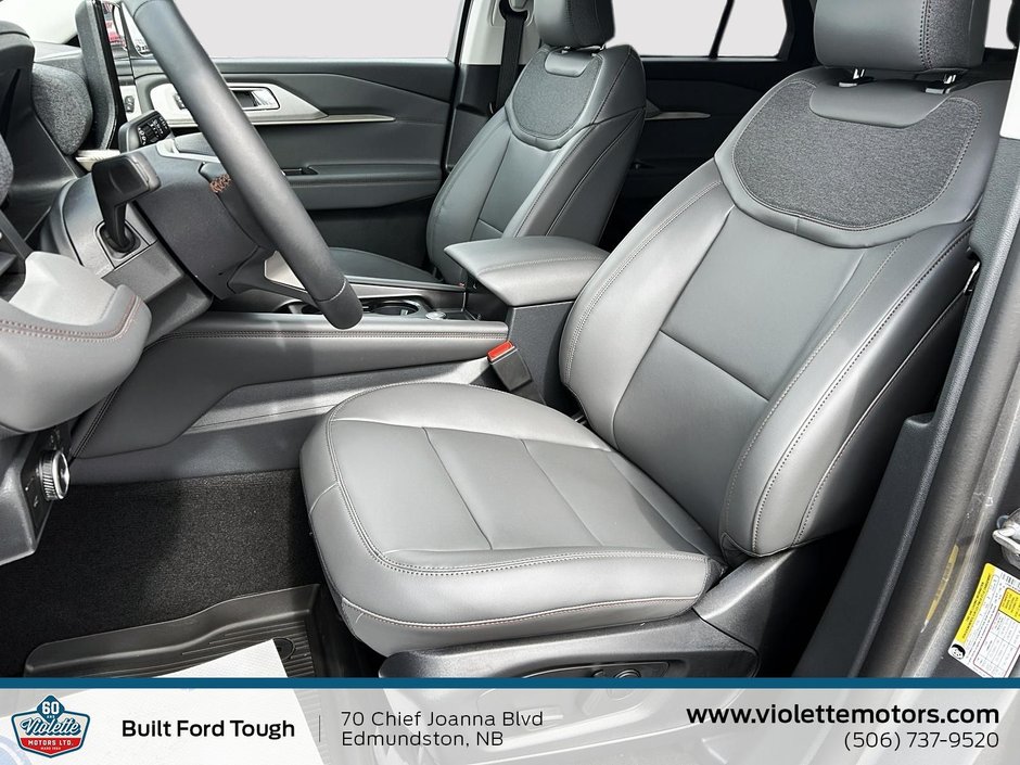Ford Explorer Active w/200A Pkg 2026