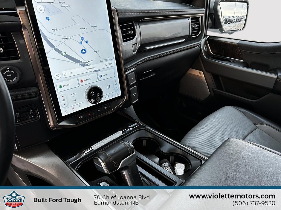 2022 Ford F-150 Lightning LARIAT