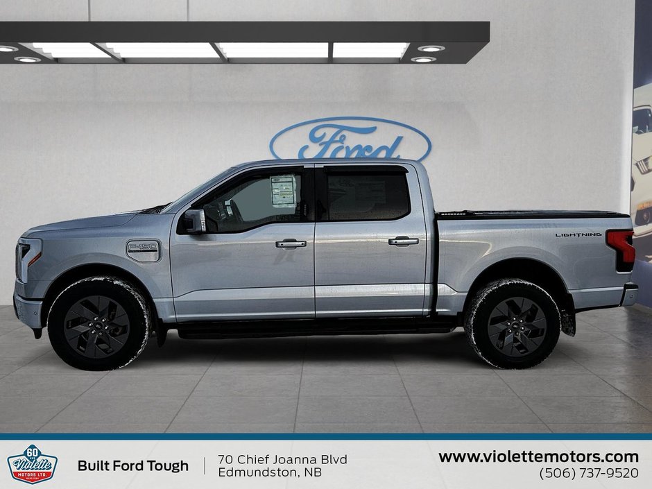 2022 Ford F-150 Lightning LARIAT