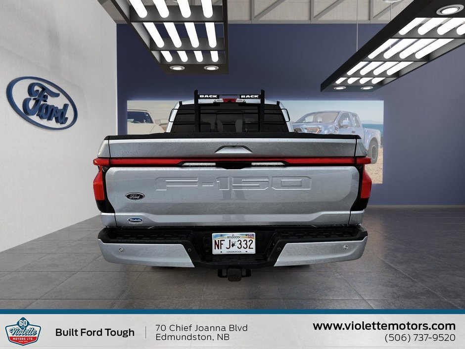 2022 Ford F-150 Lightning LARIAT