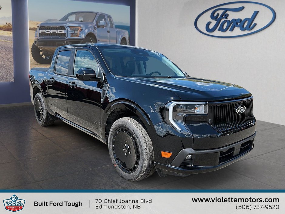 2025 Ford Maverick Lobo Standard