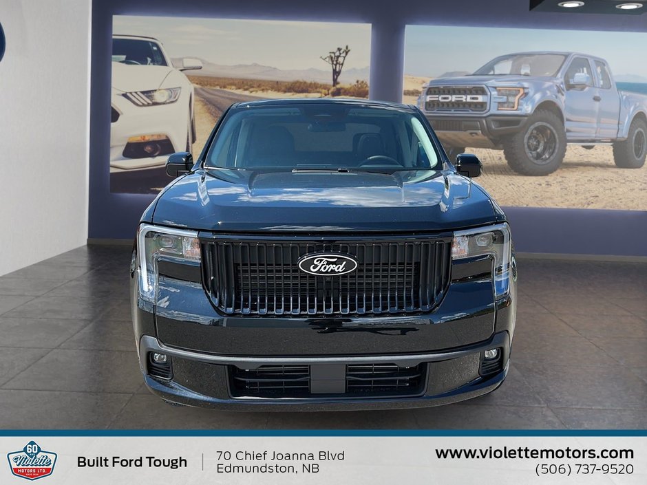 2025 Ford Maverick Lobo Standard