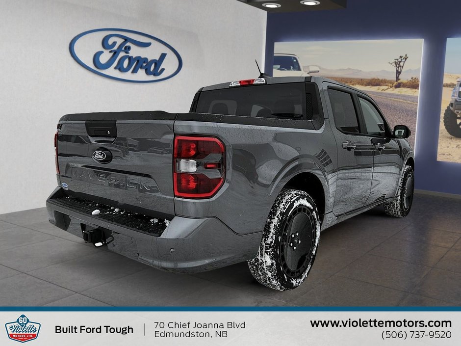 2026 Ford Maverick Lobo Standard