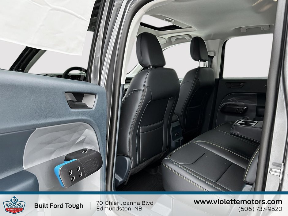 2026 Ford Maverick Lobo Standard