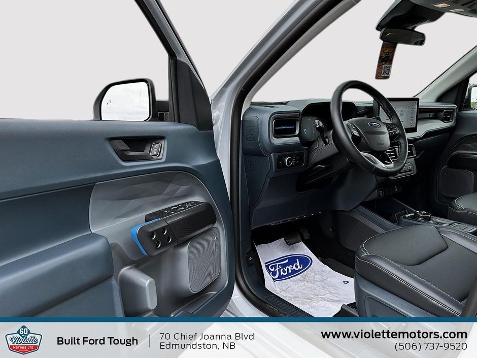 2026 Ford Maverick Lobo Standard