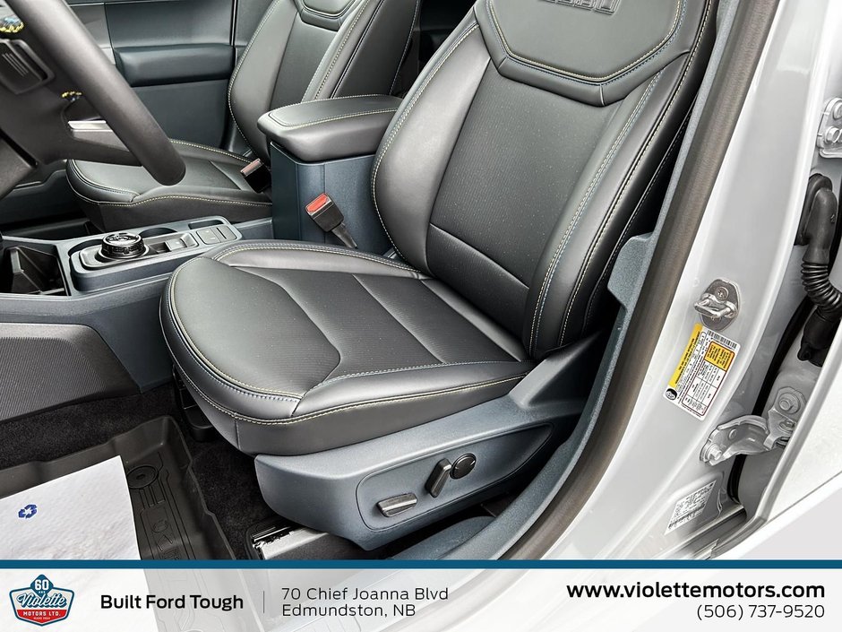 2026 Ford Maverick Lobo Standard