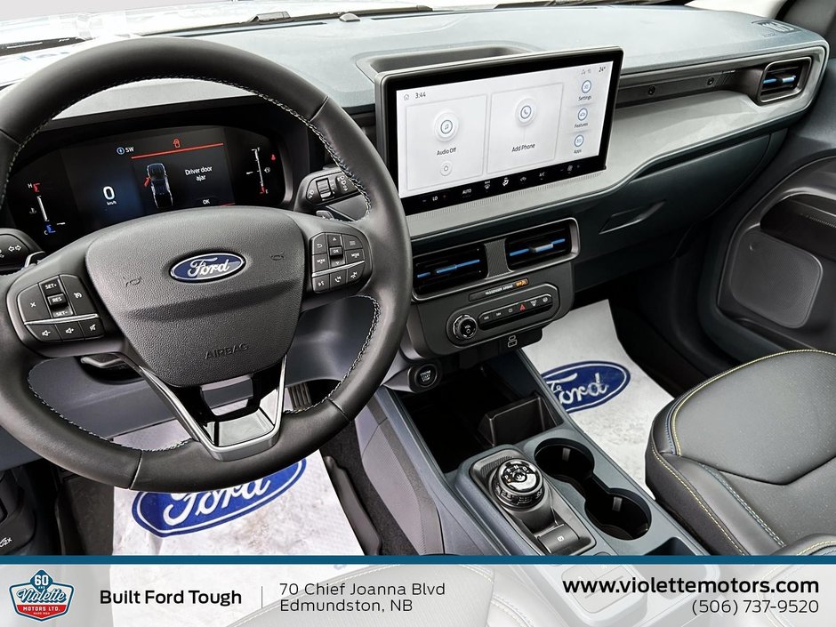 2026 Ford Maverick Lobo Standard