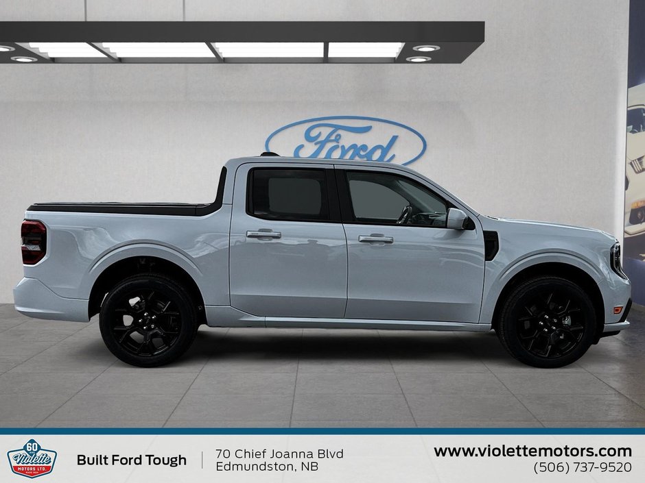 2026 Ford Maverick Lobo Standard