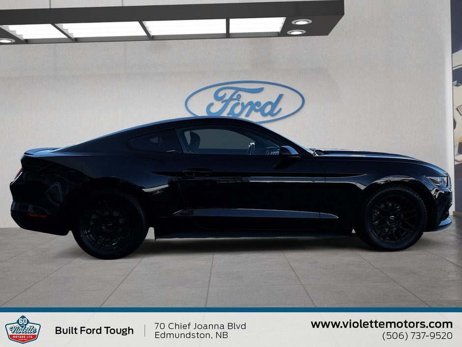 Ford Mustang V6 2015