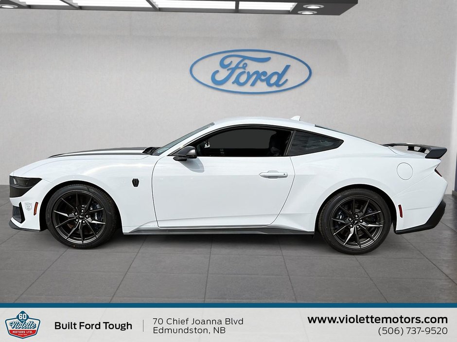 2024 Ford Mustang Dark Horse